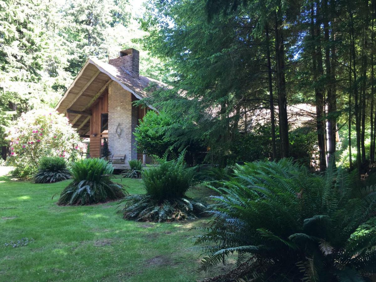 Manitou Lodge Forks Exterior foto
